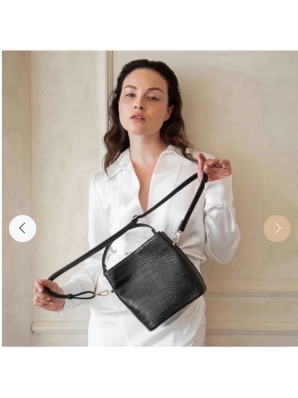 AOTA Elena Bucket Bag Black
